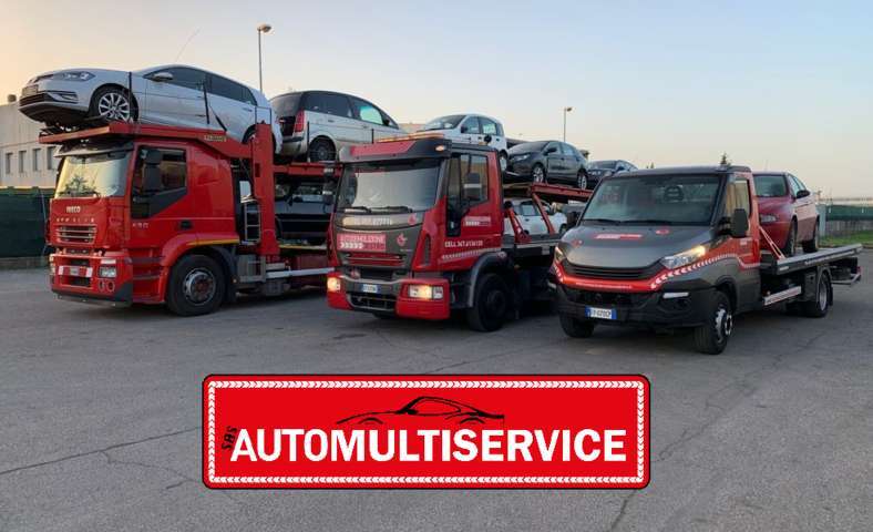 I carroattrezzi di Automultiservice per il ritiro dei veicoli